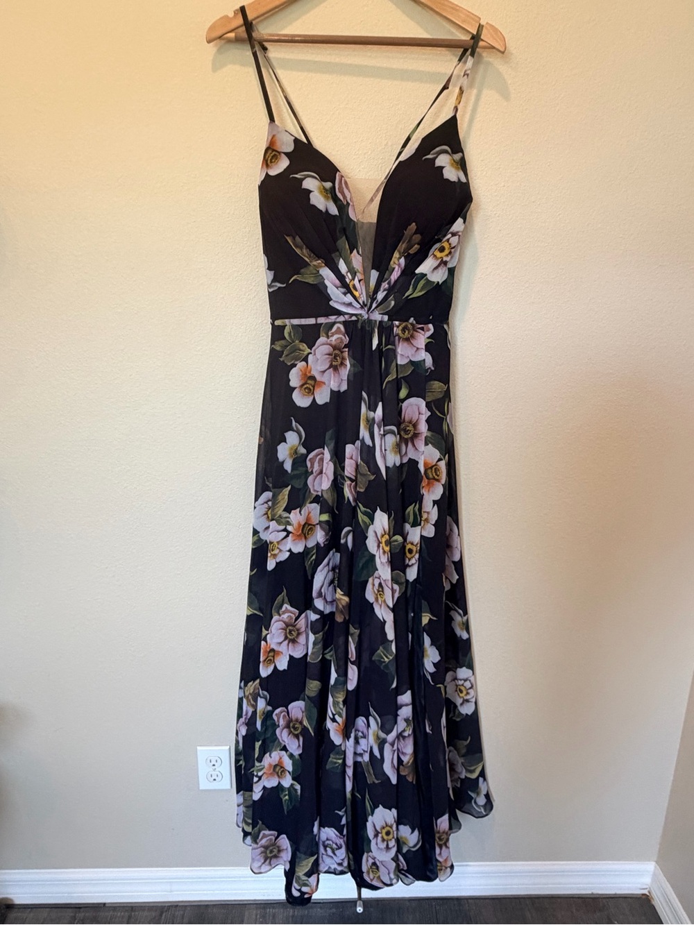 Faviana Floral Maxi Dress Size 14 #0343